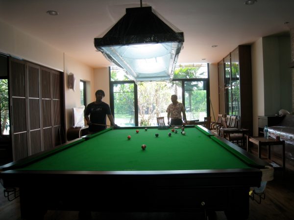 Club-House-Snooker-Table02